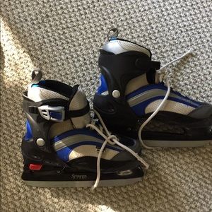 Boys skates
